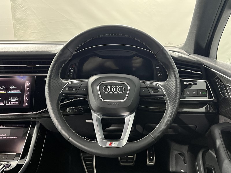 2022 (72) AUDI Q7 55 TFSI Quattro Black Edition 5dr Tiptronic 5522450