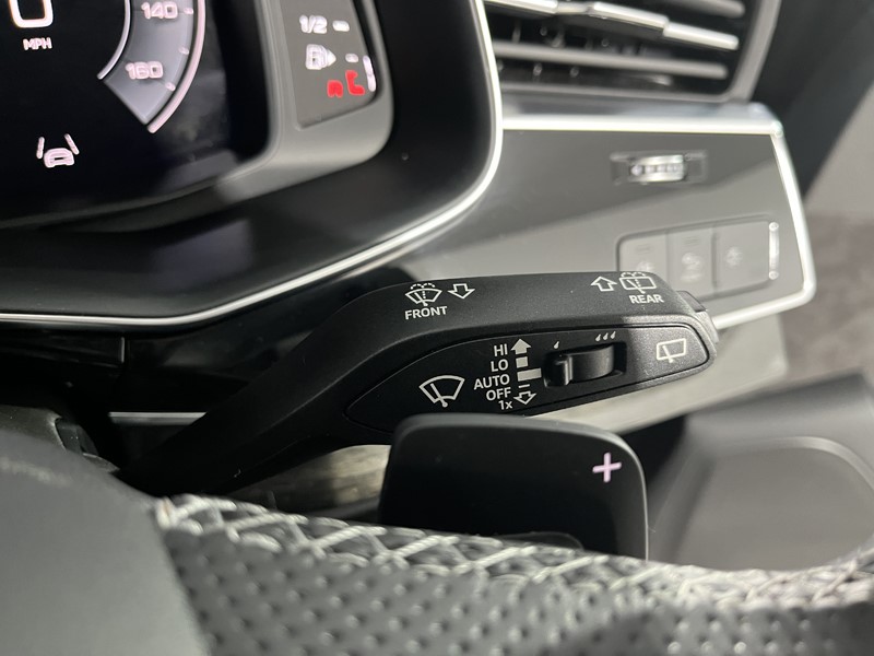 2022 (72) AUDI Q7 55 TFSI Quattro Black Edition 5dr Tiptronic 5522470