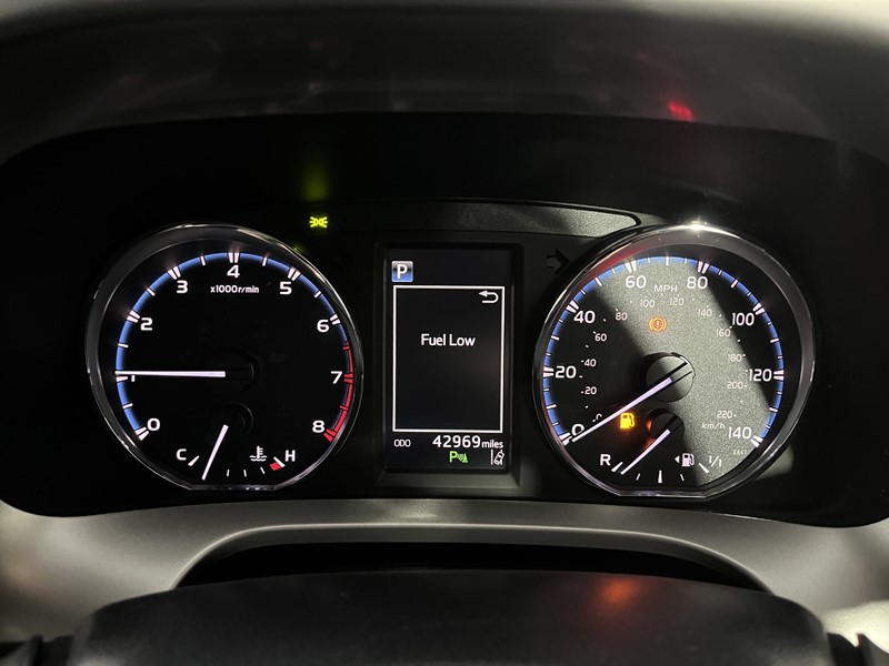 2017 (66) TOYOTA RAV4 2.0 V-matic Excel TSS 5dr CVT 5539983