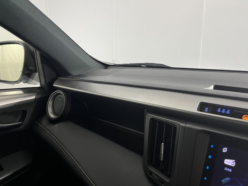 2017 (66) TOYOTA RAV4 2.0 V-matic Excel TSS 5dr CVT 5539999