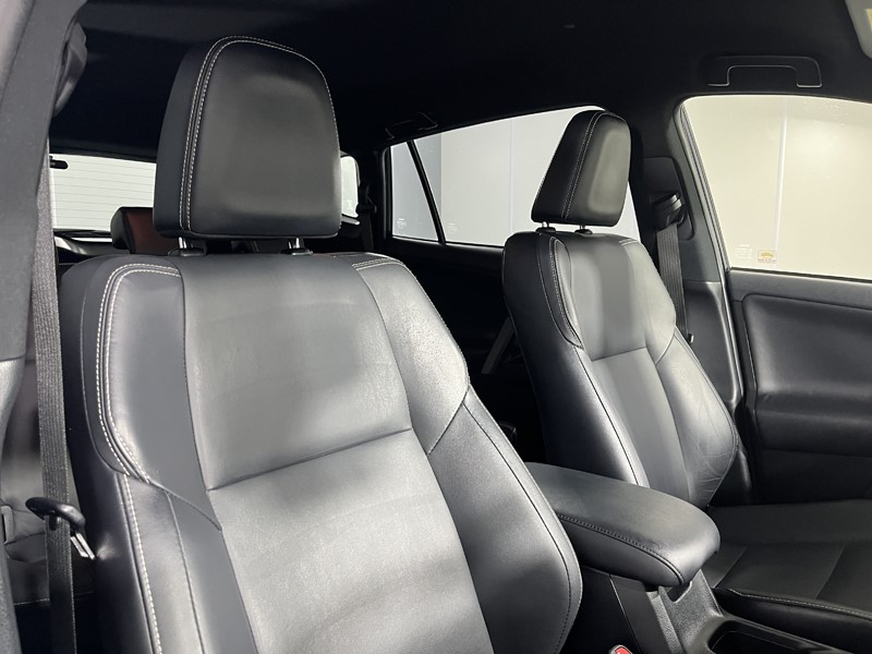 2017 (66) TOYOTA RAV4 2.0 V-matic Excel TSS 5dr CVT 5539985
