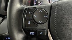 2017 (66) TOYOTA RAV4 2.0 V-matic Excel TSS 5dr CVT 5539995
