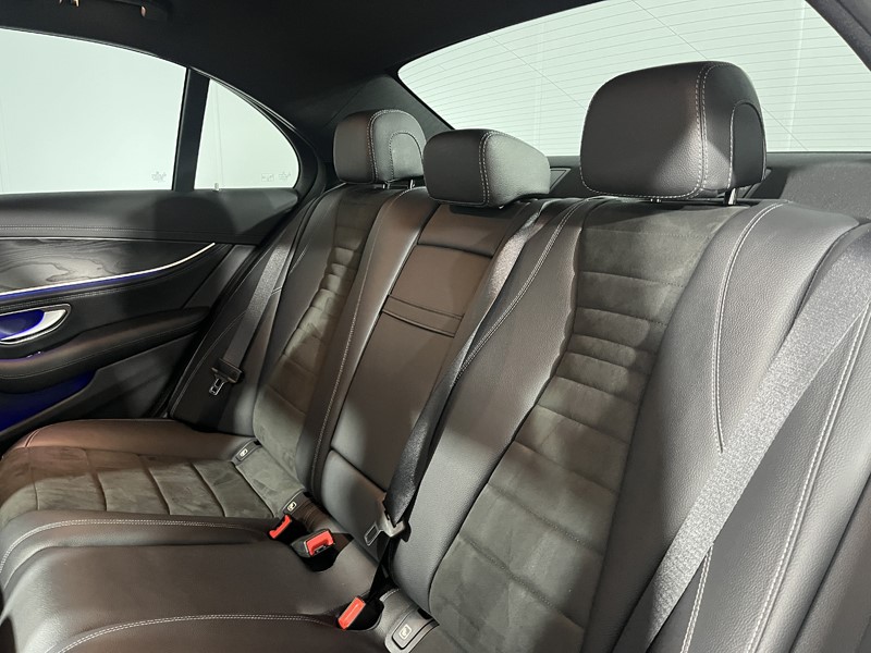 2019 (69) MERCEDES-BENZ E CLASS E220d 4Matic AMG Line 4dr 9G-Tronic 5587406