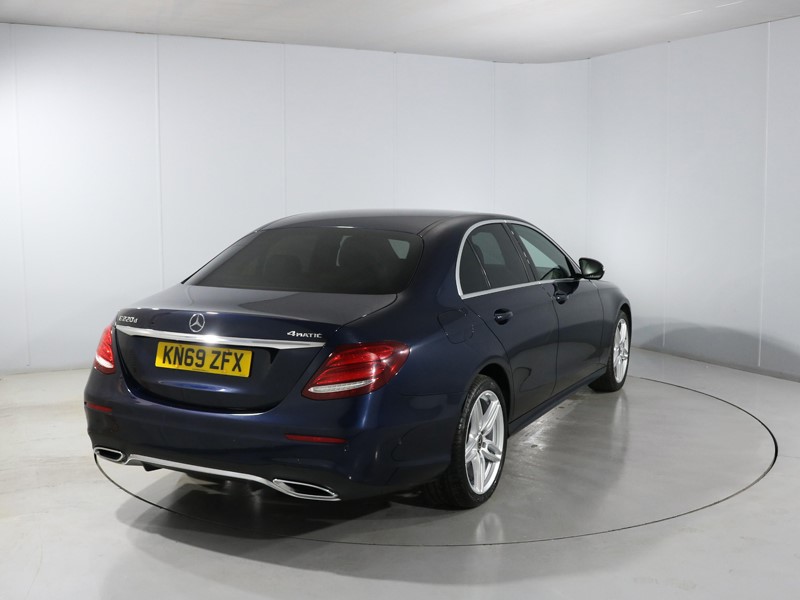 2019 (69) MERCEDES-BENZ E CLASS E220d 4Matic AMG Line 4dr 9G-Tronic 5587437