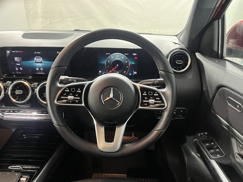 2021 (21) MERCEDES-BENZ GLA 200 Sport Executive 5dr Auto 5543895