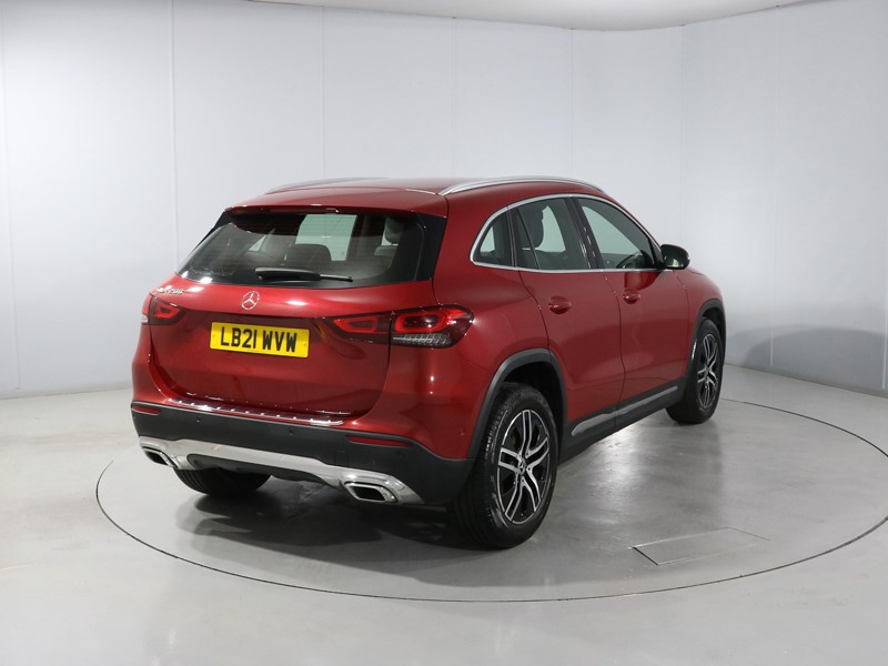 2021 (21) MERCEDES-BENZ GLA 200 Sport Executive 5dr Auto 5543933