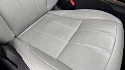 2025 (25) LAND ROVER RANGE ROVER EVOQUE 2.0 D165 S 5dr Auto 4960679