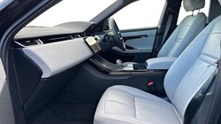 2025 (25) LAND ROVER RANGE ROVER EVOQUE 2.0 D165 S 5dr Auto 4960658