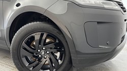 2025 (25) LAND ROVER RANGE ROVER EVOQUE 2.0 D165 S 5dr Auto 4960692
