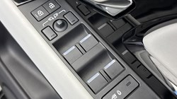 2025 (25) LAND ROVER RANGE ROVER EVOQUE 2.0 D165 S 5dr Auto 4960677