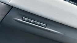 2025 (25) LAND ROVER RANGE ROVER EVOQUE 2.0 D165 S 5dr Auto 4960702