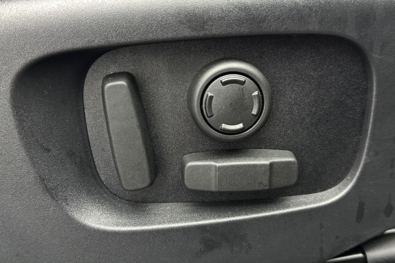 2025 (25) LAND ROVER RANGE ROVER EVOQUE 2.0 D165 S 5dr Auto 4960678