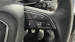 2021 (70) AUDI Q3 35 TDI S Line 5dr S Tronic 5539954