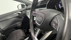 2021 (70) AUDI Q3 35 TDI S Line 5dr S Tronic 5539952