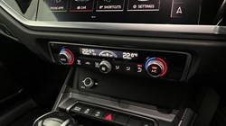2021 (70) AUDI Q3 35 TDI S Line 5dr S Tronic 5539959