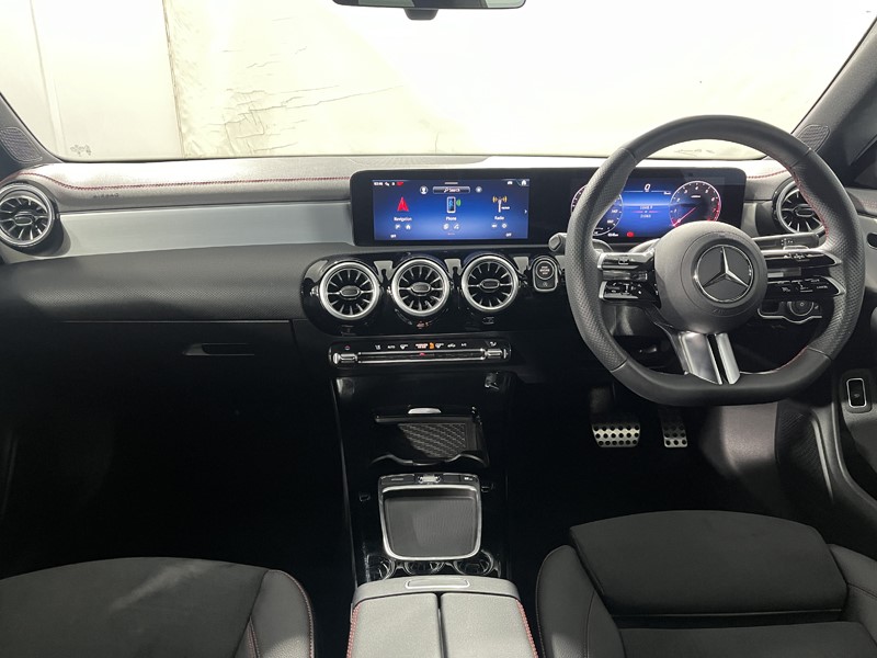 2024 (24) MERCEDES-BENZ CLA 180 AMG Line Executive 4dr Tip Auto 5535266