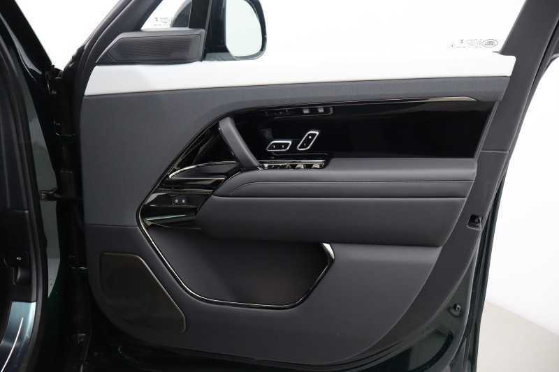  LAND ROVER RANGE ROVER SPORT 4.4 P635 V8 SV 5dr Auto 5238502