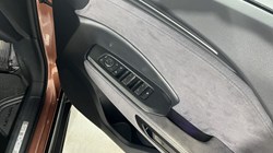 2024 (24) LEXUS LBX 1.5 Takumi 5dr E-CVT 5556477