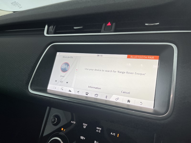 2020 (70) LAND ROVER RANGE ROVER EVOQUE 2.0 D180 S 5dr Auto 5556405