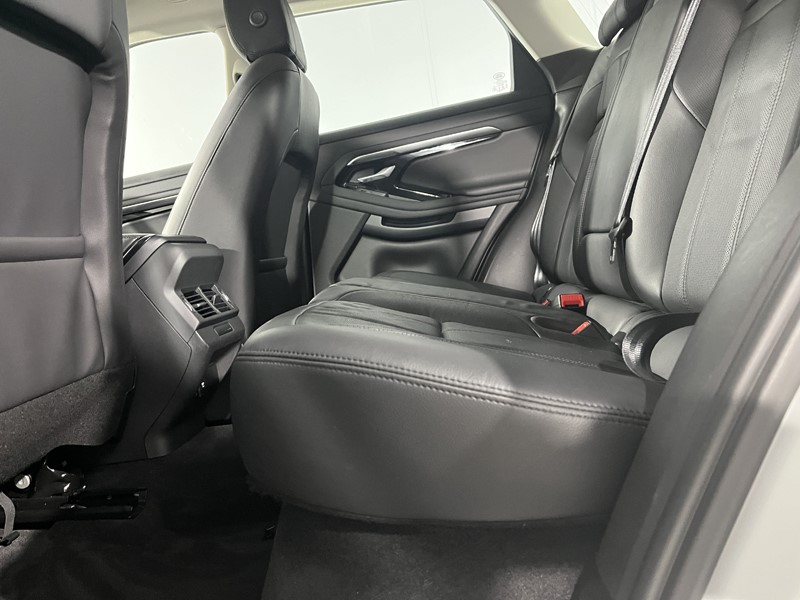 2020 (70) LAND ROVER RANGE ROVER EVOQUE 2.0 D180 S 5dr Auto 5556410