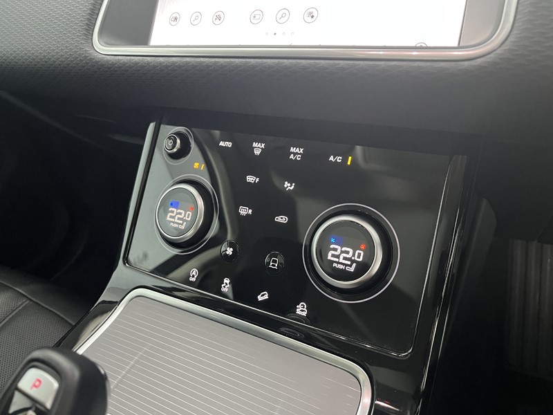 2020 (70) LAND ROVER RANGE ROVER EVOQUE 2.0 D180 S 5dr Auto 5556406