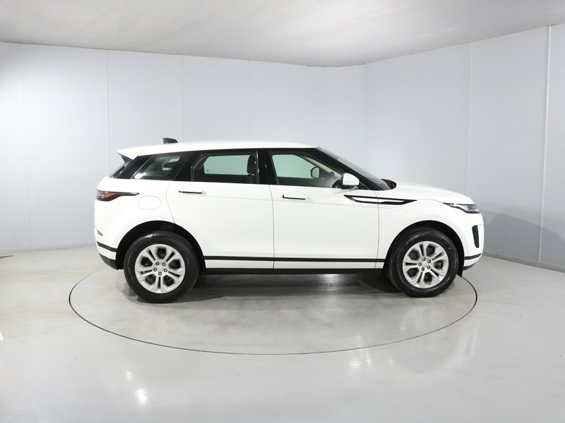 2020 (70) LAND ROVER RANGE ROVER EVOQUE 2.0 D180 S 5dr Auto 5556380