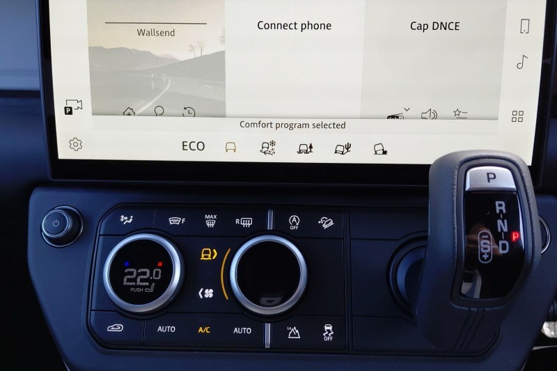  LAND ROVER DEFENDER 3.0 D250 X-Dynamic SE 110 5dr Auto 5329145