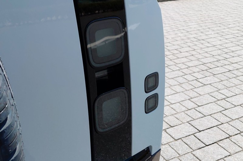  LAND ROVER DEFENDER 3.0 D250 X-Dynamic SE 110 5dr Auto 5329156