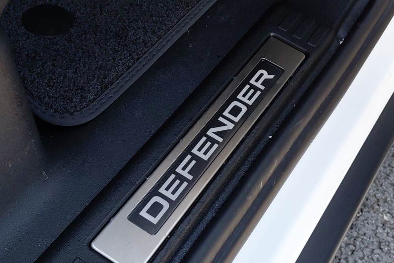  LAND ROVER DEFENDER 3.0 D250 X-Dynamic SE 110 5dr Auto 5329134