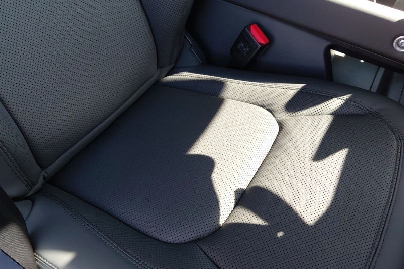  LAND ROVER DEFENDER 3.0 D250 X-Dynamic SE 110 5dr Auto 5329138