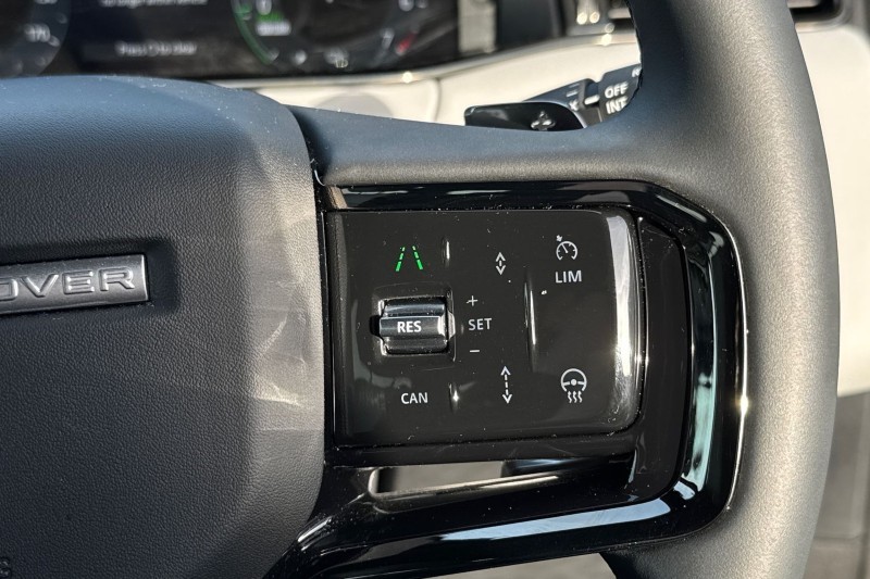 2025 (25) LAND ROVER RANGE ROVER EVOQUE 1.5 P270e S 5dr Auto 4960484