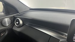 2018 (18) MERCEDES-BENZ C CLASS C250d AMG Line Premium Plus 4dr 9G-Tronic 5554095