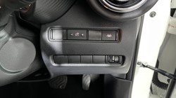 2022 (72) NISSAN JUKE 1.6 Hybrid N-Connecta 5dr Auto 5578073