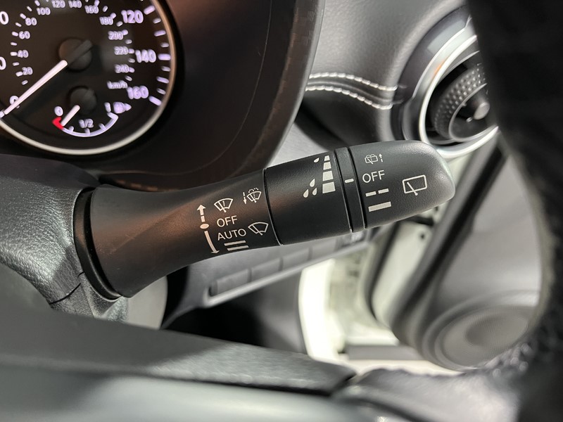 2022 (72) NISSAN JUKE 1.6 Hybrid N-Connecta 5dr Auto 5578077