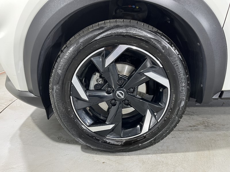 2022 (72) NISSAN JUKE 1.6 Hybrid N-Connecta 5dr Auto 5578067