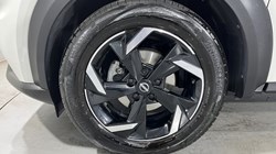 2022 (72) NISSAN JUKE 1.6 Hybrid N-Connecta 5dr Auto 5578067