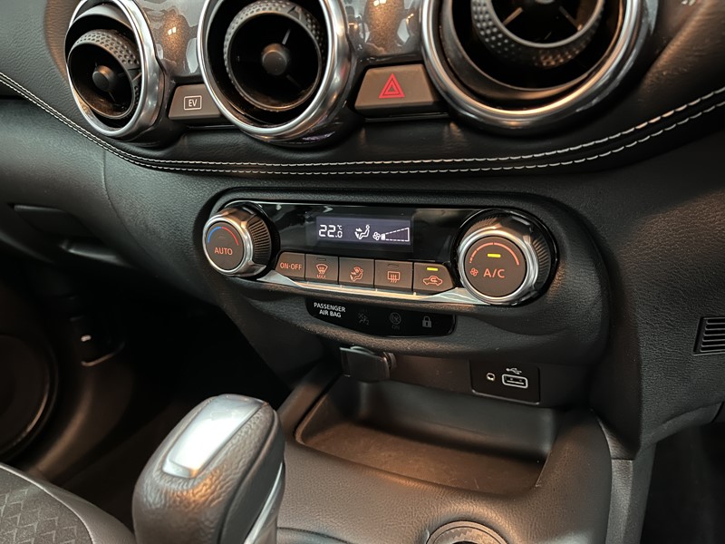 2022 (72) NISSAN JUKE 1.6 Hybrid N-Connecta 5dr Auto 5578080