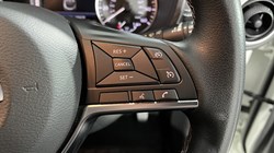 2022 (72) NISSAN JUKE 1.6 Hybrid N-Connecta 5dr Auto 5578076