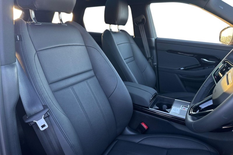 2025 (25) LAND ROVER RANGE ROVER EVOQUE 2.0 D200 Edition 5dr Auto 4960529