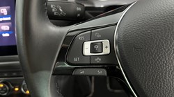 2019 (19) VOLKSWAGEN TIGUAN 2.0 TDi 150 Match 5dr 5710592