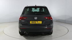 2019 (19) VOLKSWAGEN TIGUAN 2.0 TDi 150 Match 5dr 5710585