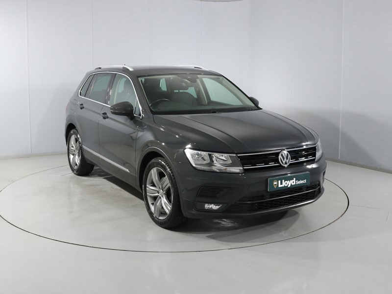 2019 (19) VOLKSWAGEN TIGUAN 2.0 TDi 150 Match 5dr