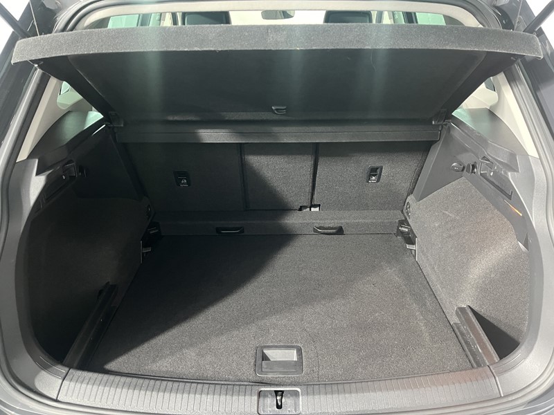 2019 (19) VOLKSWAGEN TIGUAN 2.0 TDi 150 Match 5dr 5710583