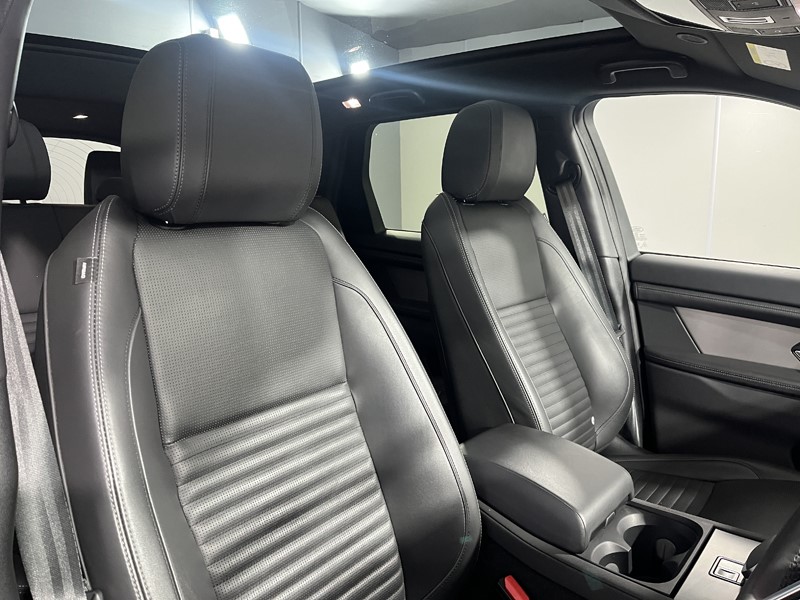 2023 (73) LAND ROVER DISCOVERY SPORT 2.0 D200 Dynamic HSE 5dr Auto [7 Seat] 5571433