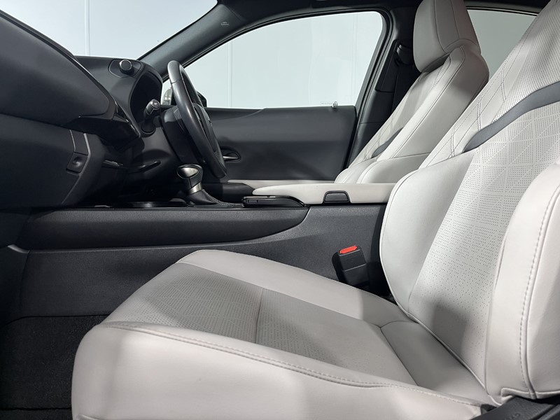 2020 (70) LEXUS UX 250h 2.0 5dr CVT [Nav] 5567276