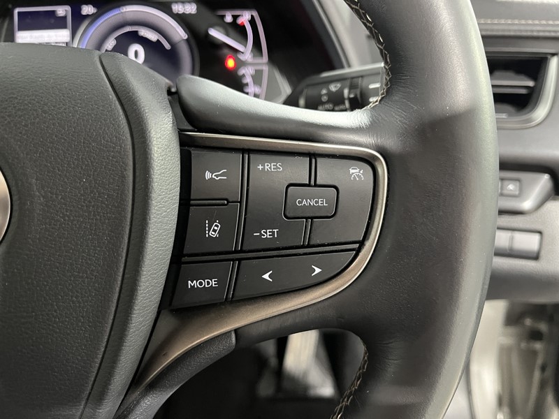 2020 (70) LEXUS UX 250h 2.0 5dr CVT [Nav] 5567267
