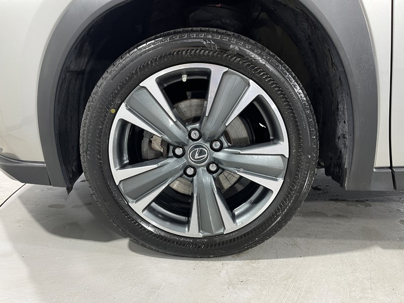 2020 (70) LEXUS UX 250h 2.0 5dr CVT [Nav] 5567259