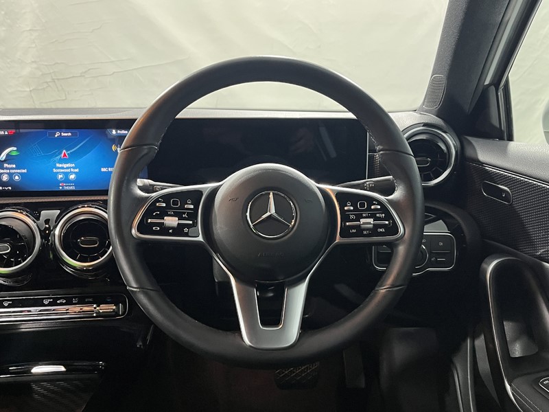 2021 (21) MERCEDES-BENZ A CLASS A200 Sport Executive 5dr Auto 5573007