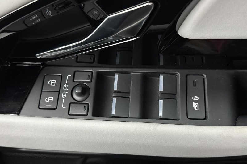 2025 (25) LAND ROVER RANGE ROVER EVOQUE 2.0 D200 Edition 5dr Auto 4960626