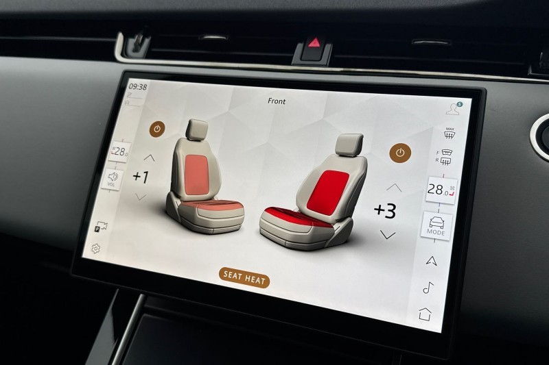 2025 (25) LAND ROVER RANGE ROVER EVOQUE 2.0 D200 Edition 5dr Auto 4960636